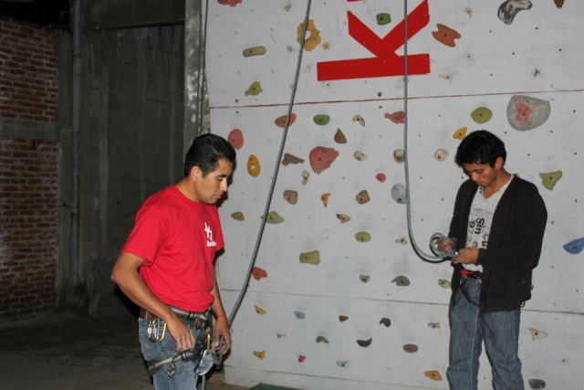 Operando en la pared